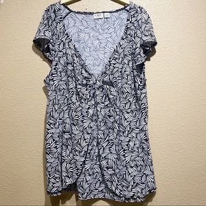 Cato Sleeveless Blouse 22/24W